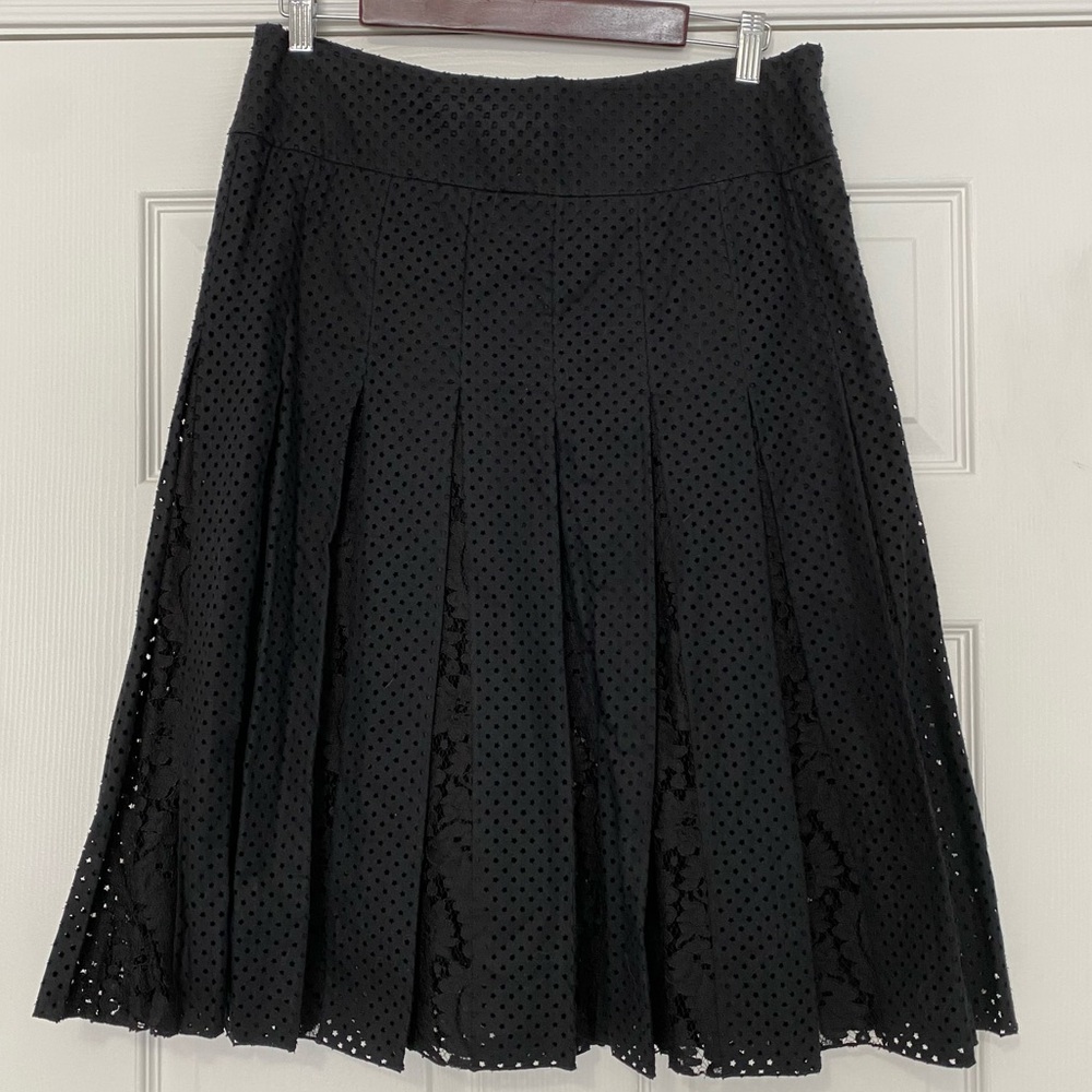 No. 21 Black Stars & Lace Pleated Skirt Size 10 (EU 42)
